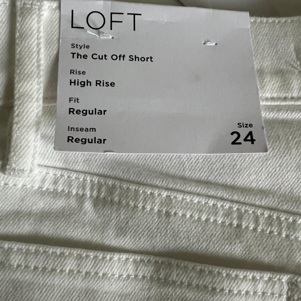 Loft Denim Cut Off Shorts in White NWT - Picture 4 of 10